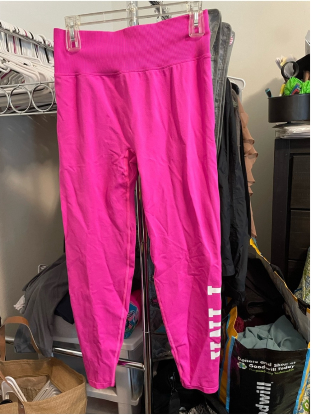 Victoria Secret VS Bright Neon Pink Active Leggings